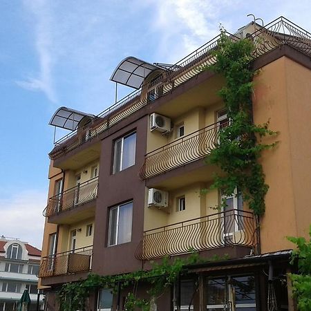 Zora Guest House Приморсько Номер фото