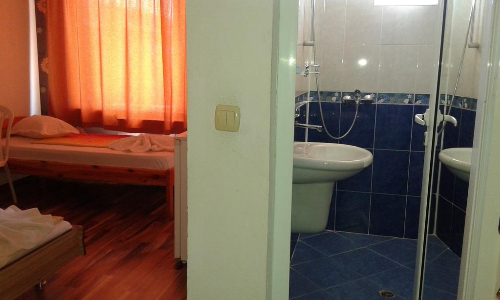 Zora Guest House Приморсько Номер фото