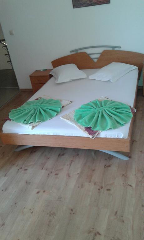 Zora Guest House Приморсько Номер фото