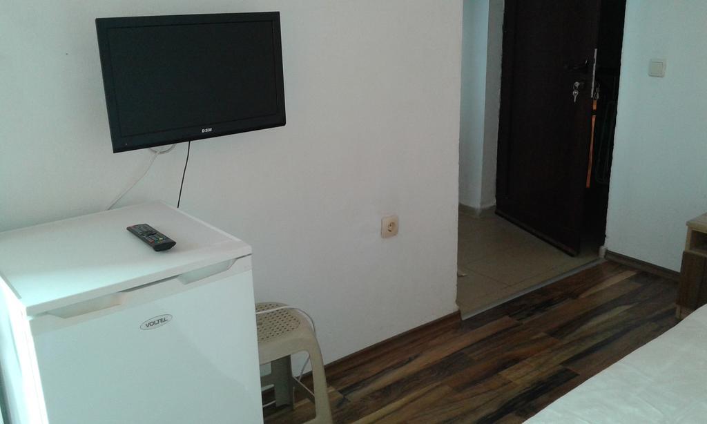 Zora Guest House Приморсько Номер фото