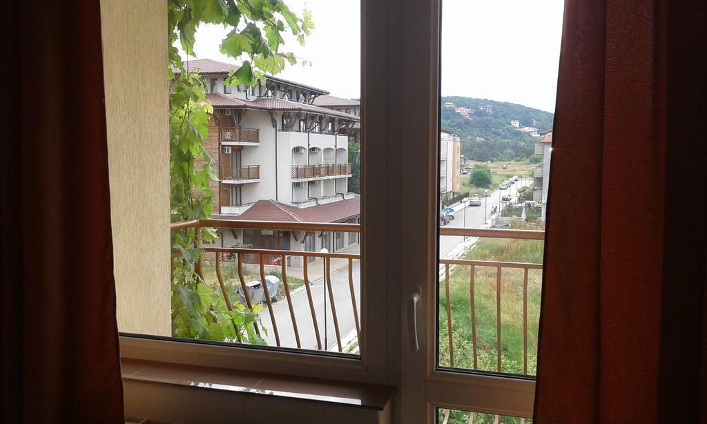 Zora Guest House Приморсько Екстер'єр фото