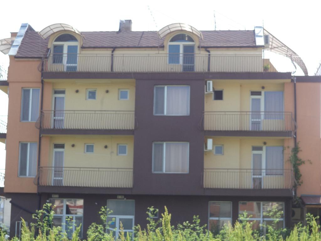Zora Guest House Приморсько Номер фото